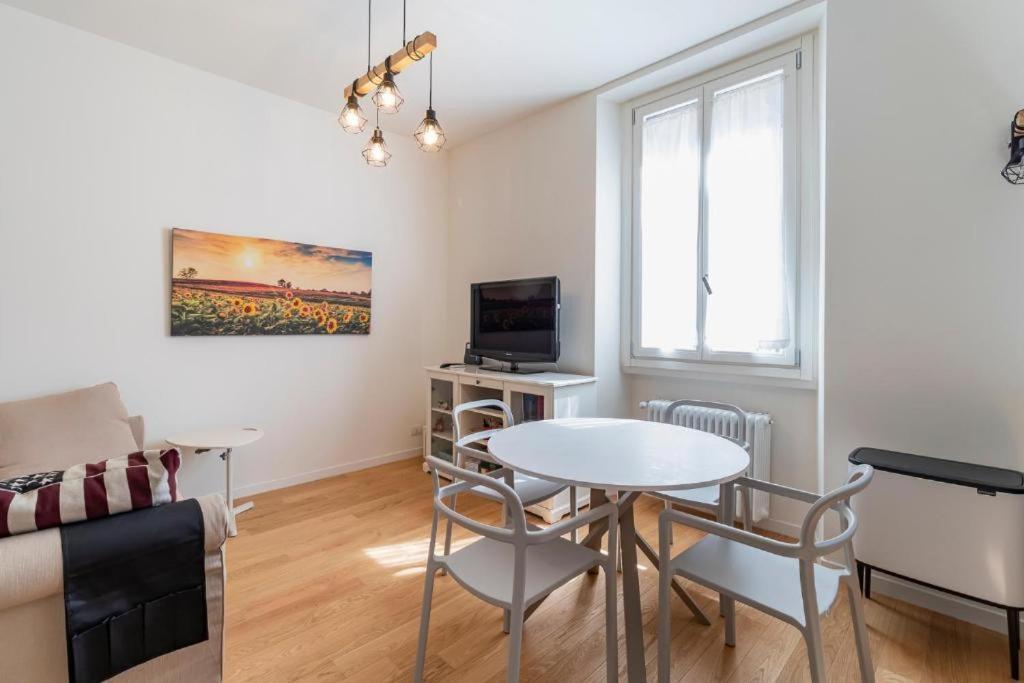 Station Aptament Appartement Milaan